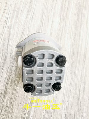 HITACHI EX200-1 EX300 ปั๊มเครื่องยนต์ไฮดรอลิก 4181700 9217993
